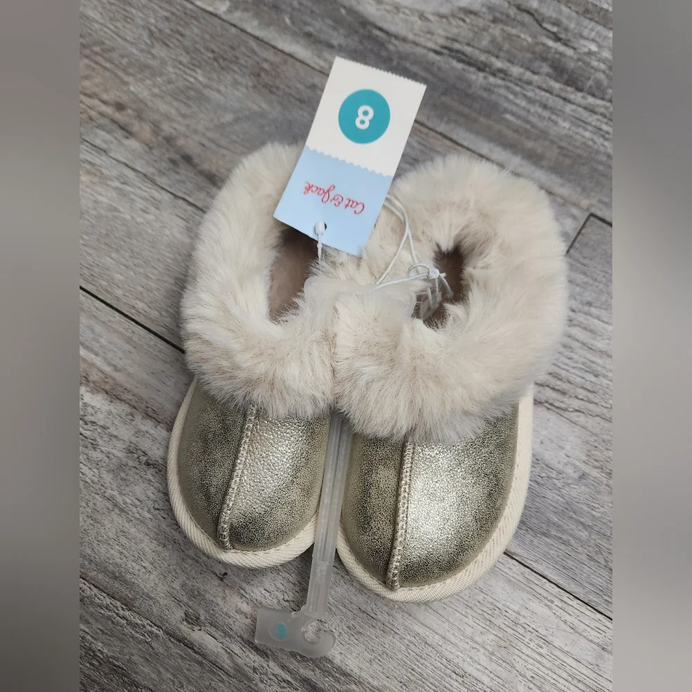 Cat & Jack Toddler Girls Metallic Gold Moccasins with Cream Fur
